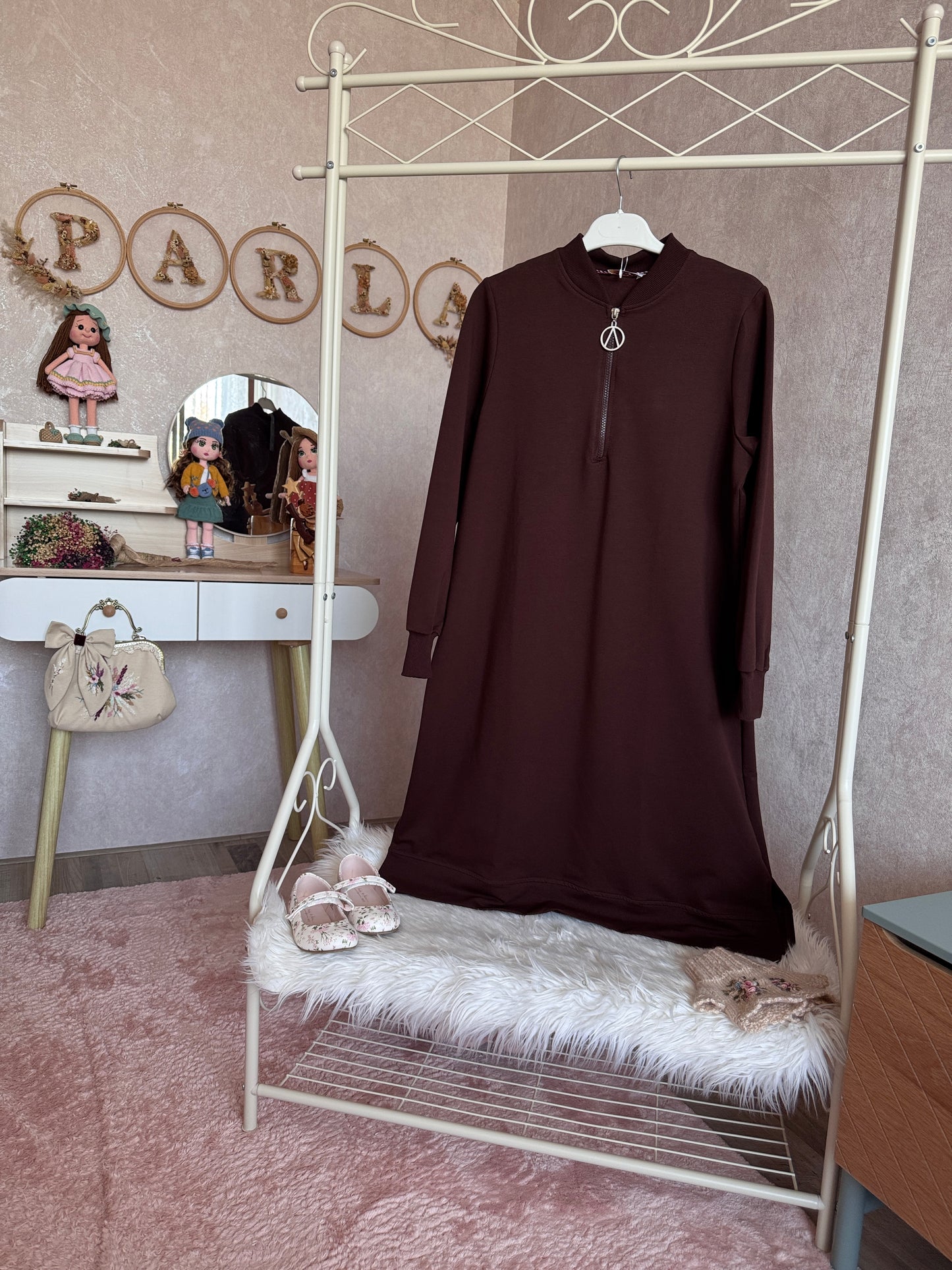 Yakası fermuarlı iki iplik tunik kahverengi