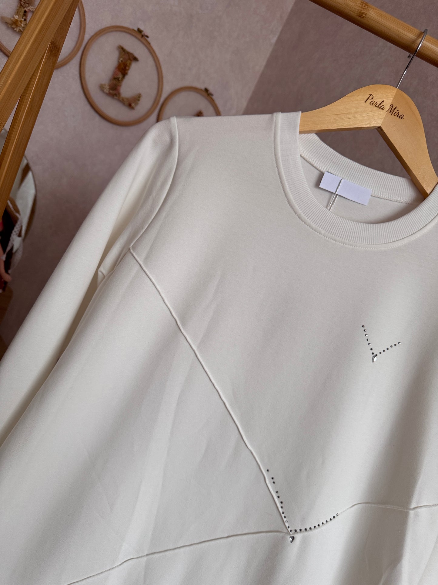 Önden dikiş ve taş detaylı tunik, beyaz (40-46 beden)