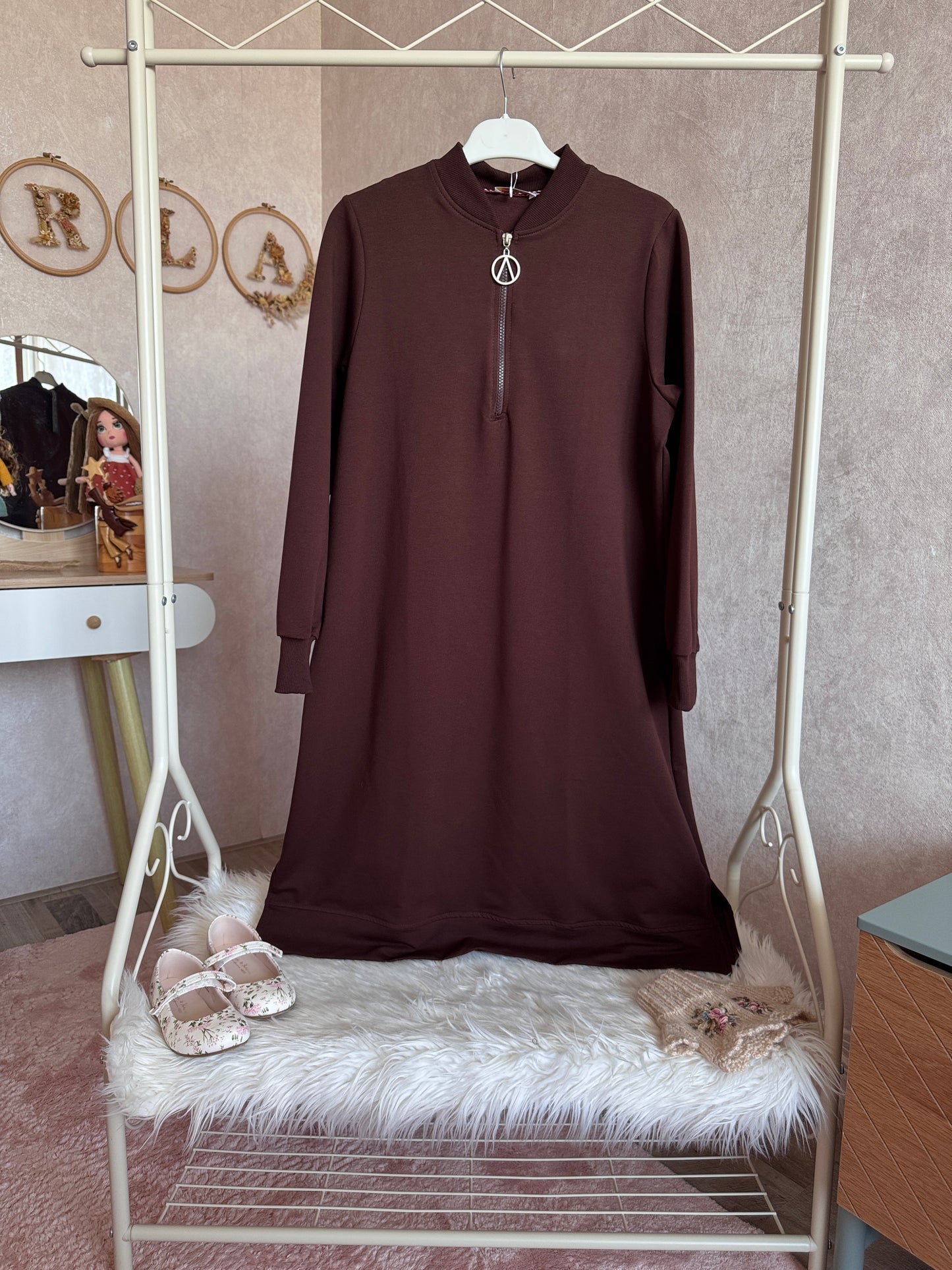 Yakası fermuarlı iki iplik tunik kahverengi
