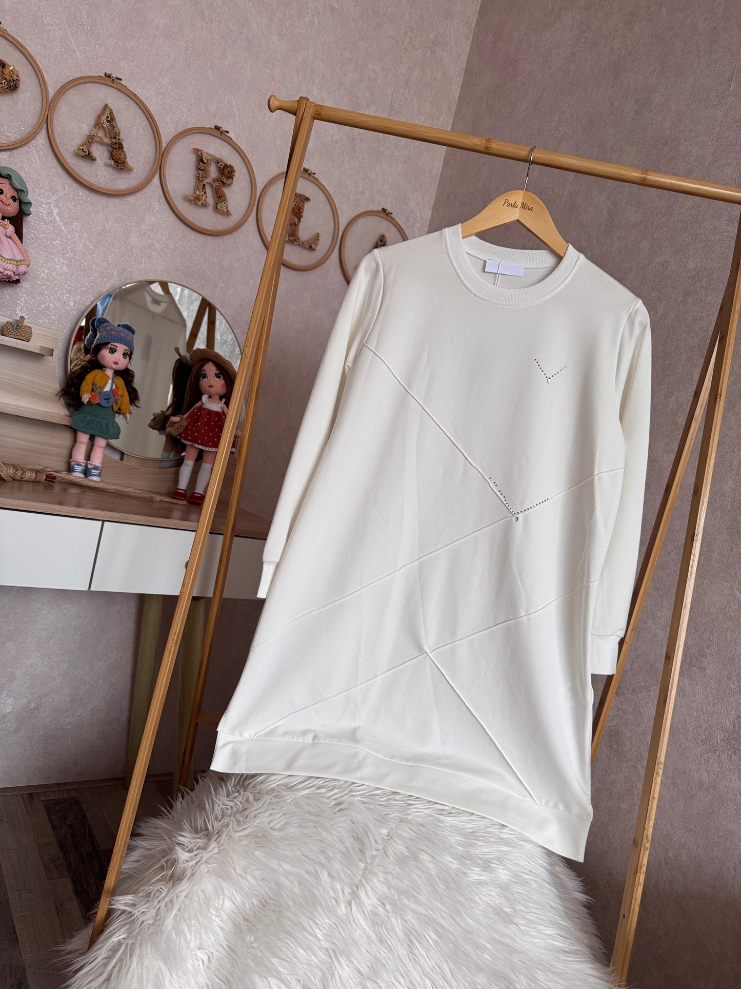 Önden dikiş ve taş detaylı tunik, beyaz (40-46 beden)