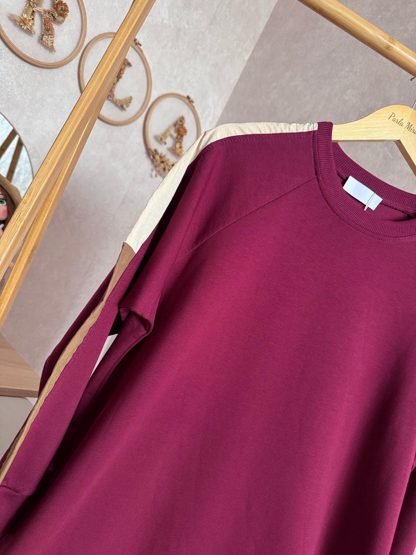 Kol ve omuz paraşüt detaylı tunik, bordo (42-48 beden)