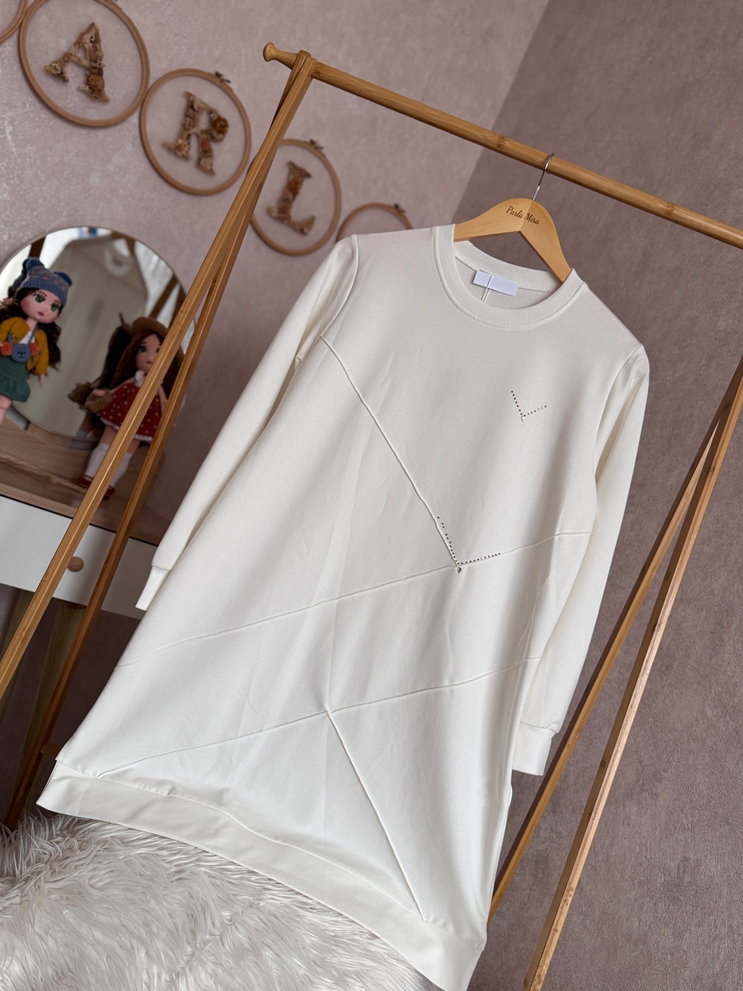 Önden dikiş ve taş detaylı tunik, beyaz (40-46 beden)