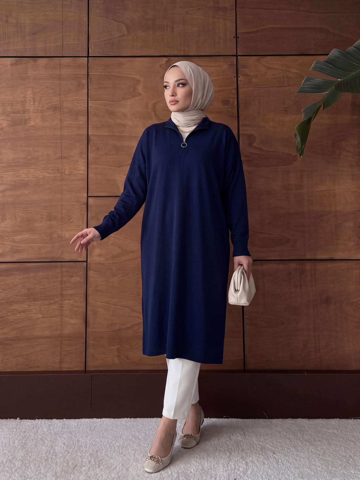 Hazan tunik, saks