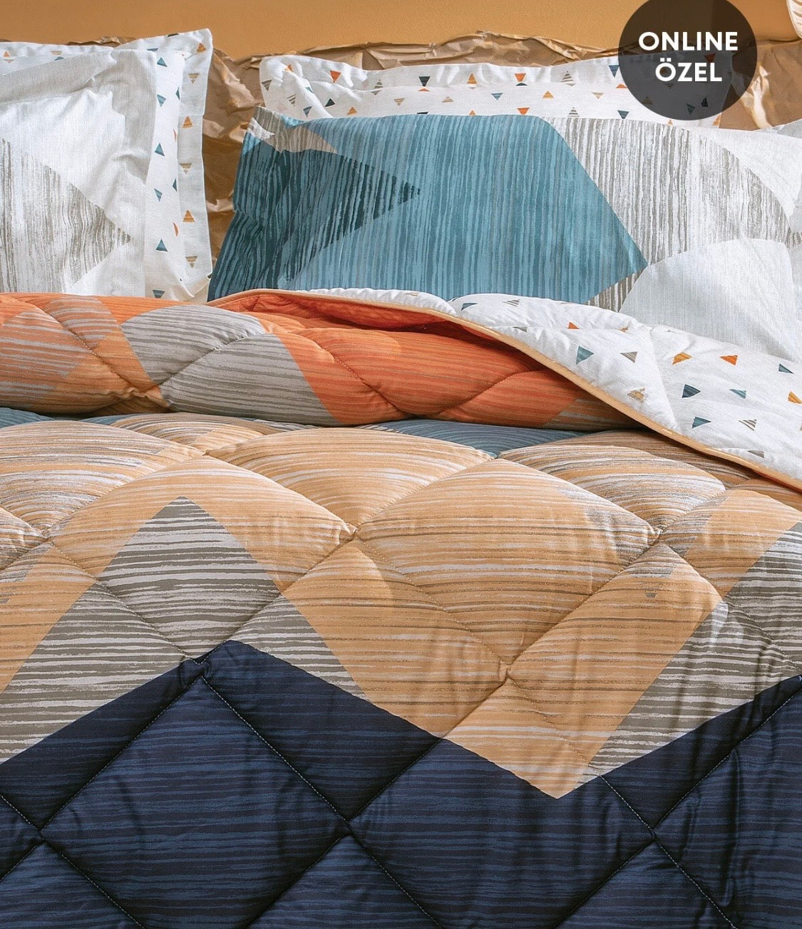 Ada uyku seti, çift kişilik