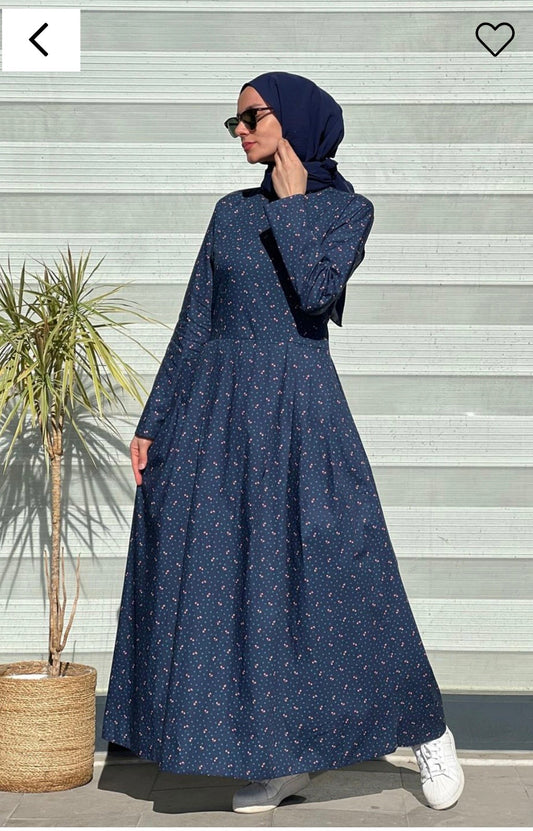 Reyhan pileli elbise