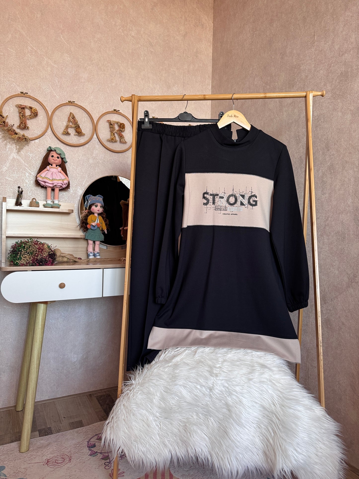 Çelik örgü kumaş takım, lacivert-taş