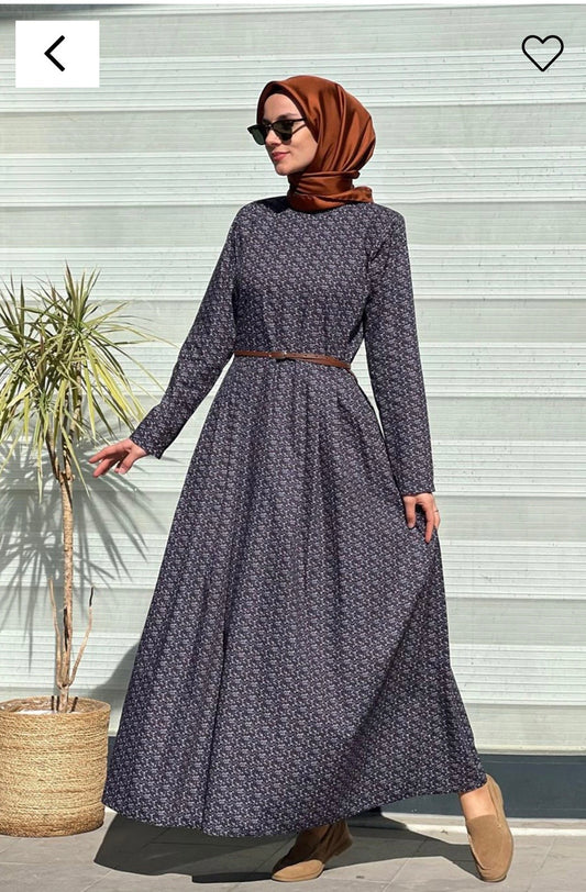 Gökçe pileli elbise