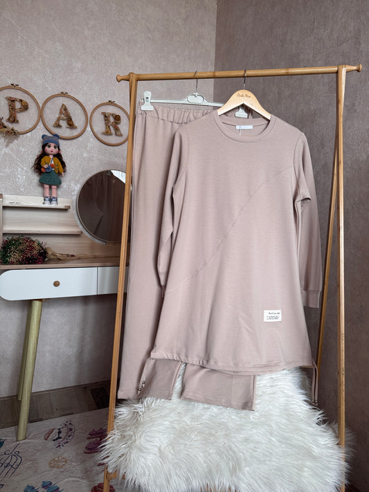 İki iplik takım, bej