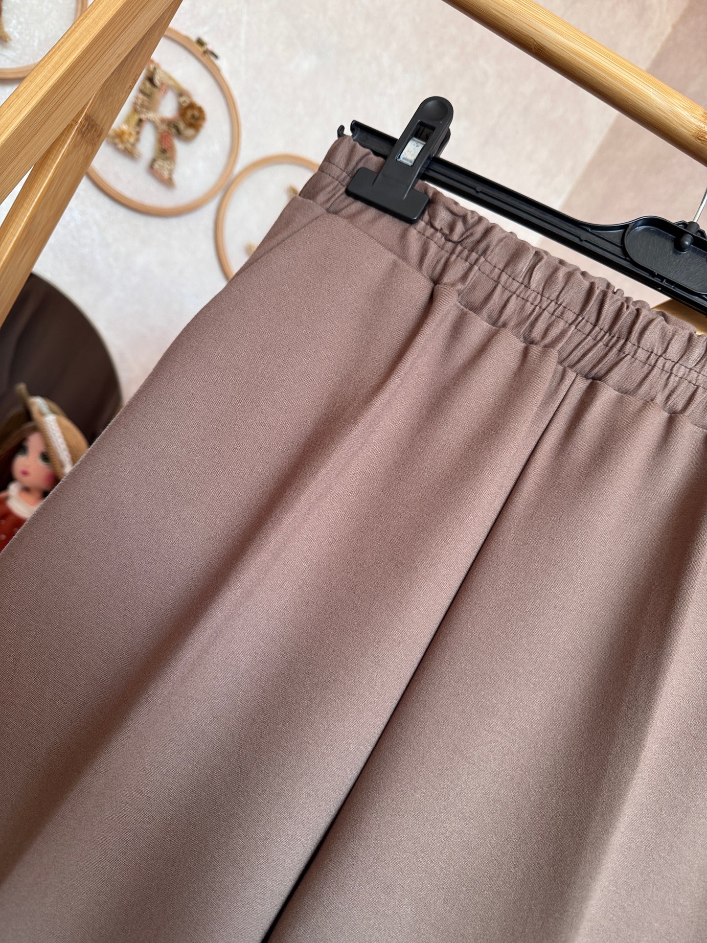 Çelik örgü kumaş takım, kahve-taş