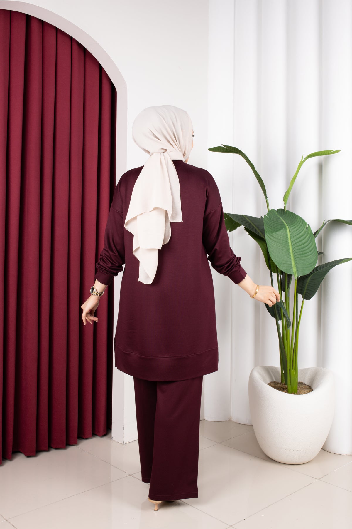 Karin takım, bordo