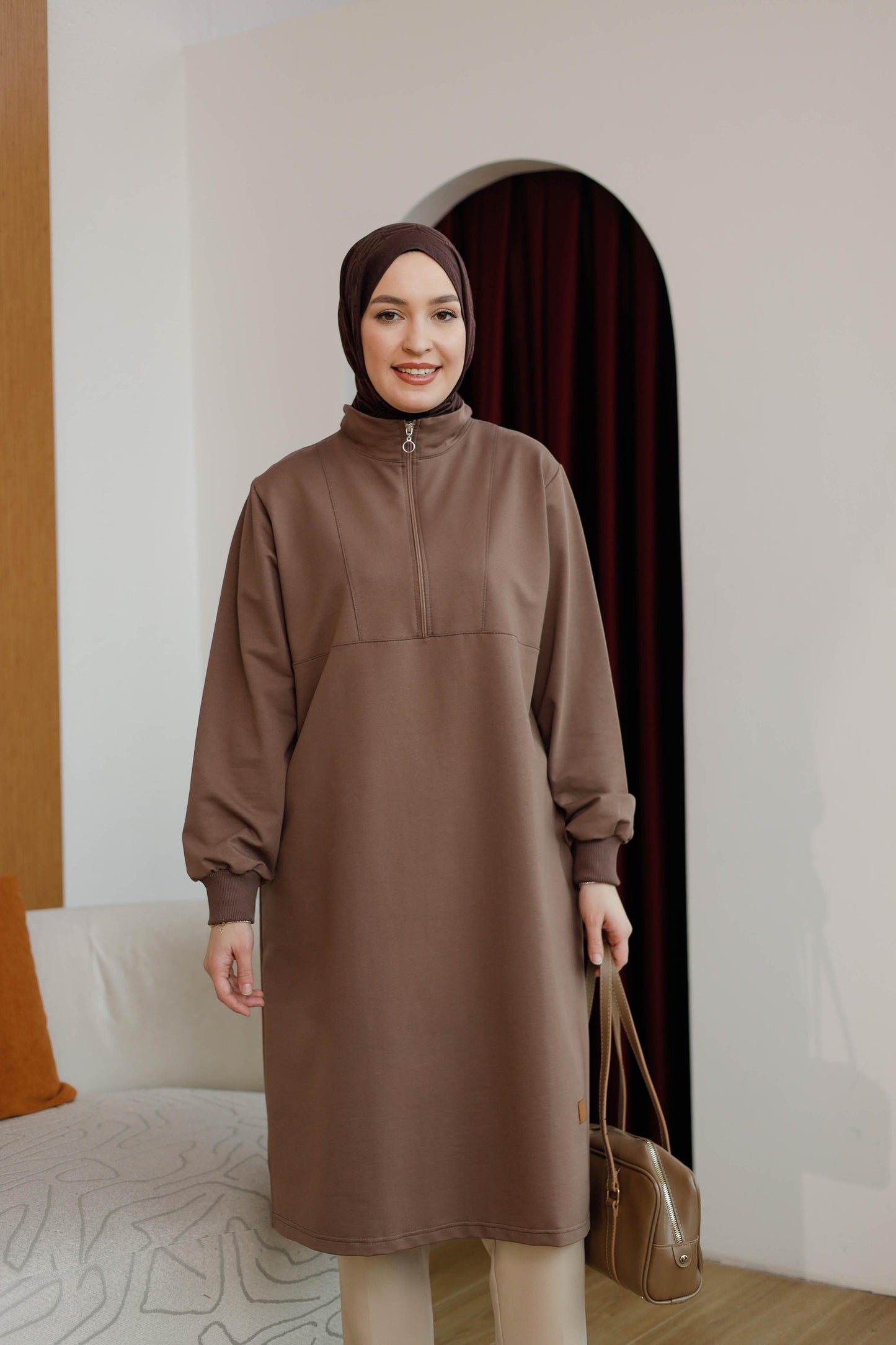 Yarım fermuarlı 120 cm sweat tunik, kahve
