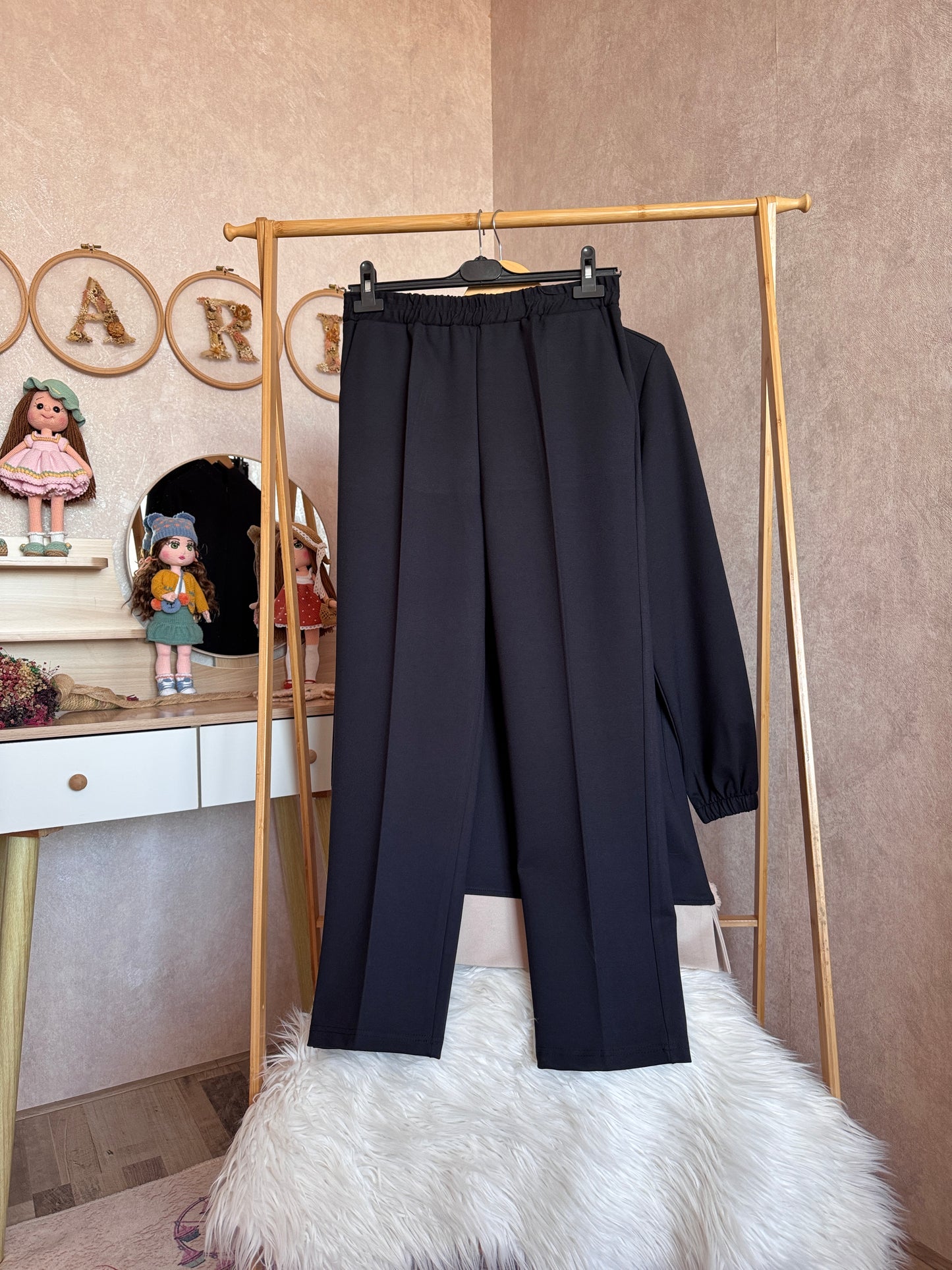 Çelik örgü kumaş takım, lacivert-taş