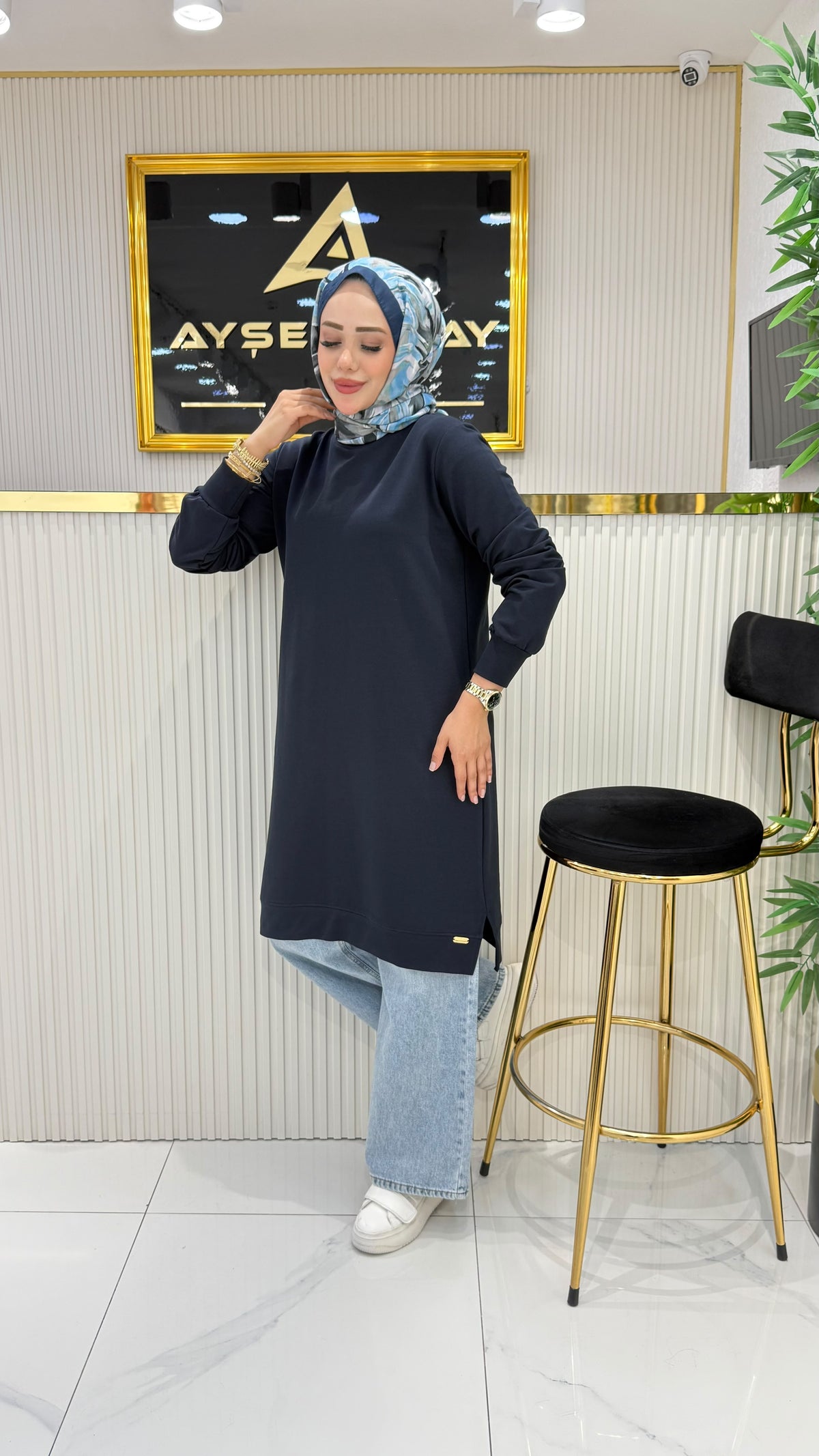 Ayşe Akay düz tunik, lacivert