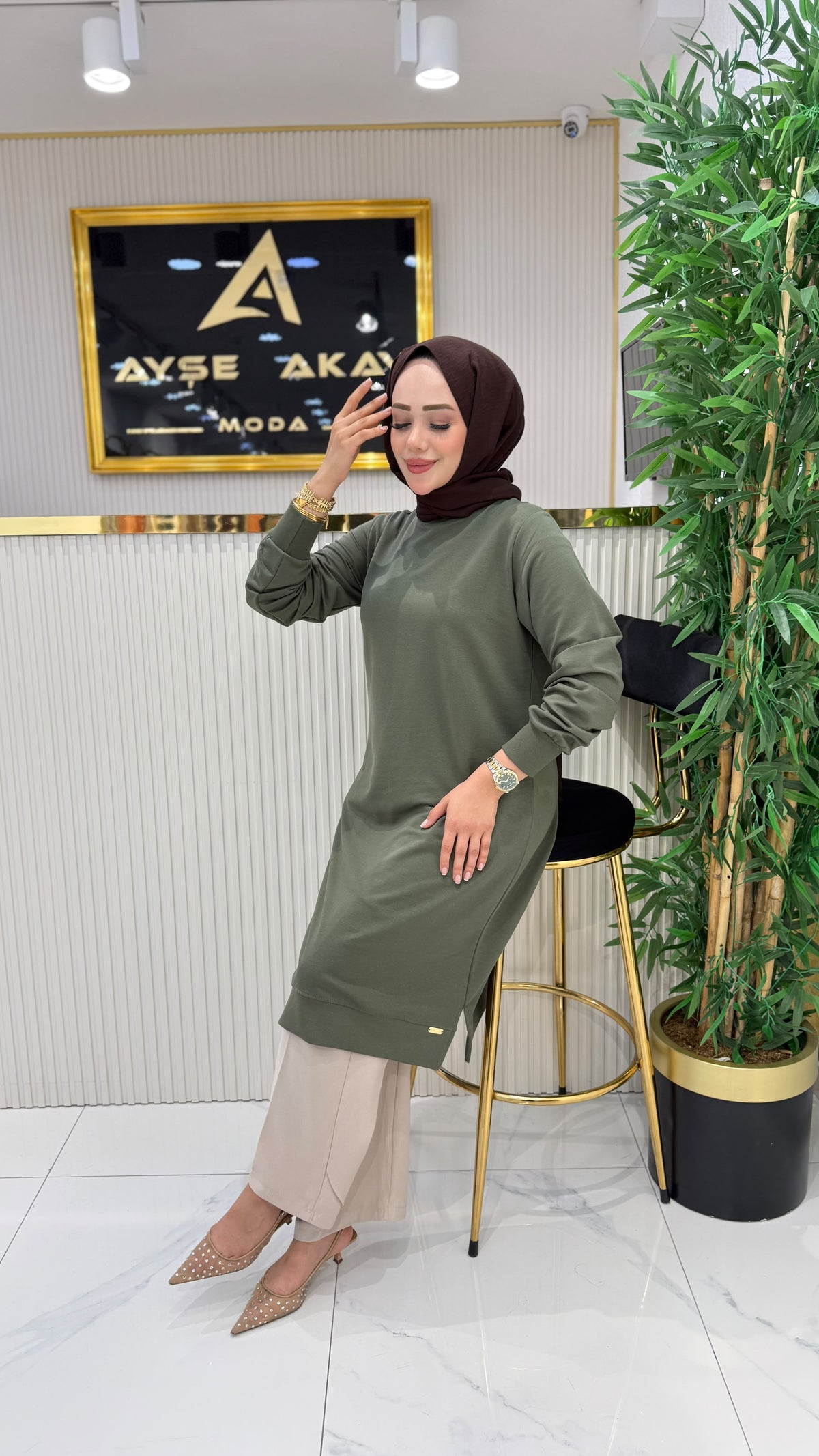 Ayşe Akay düz tunik, koyu yeşil